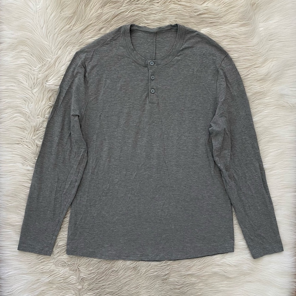 Lululemon 5 Year Basic Long Sleeve Henley Heather Gray Athleisure Shirt - Picture 2 of 10